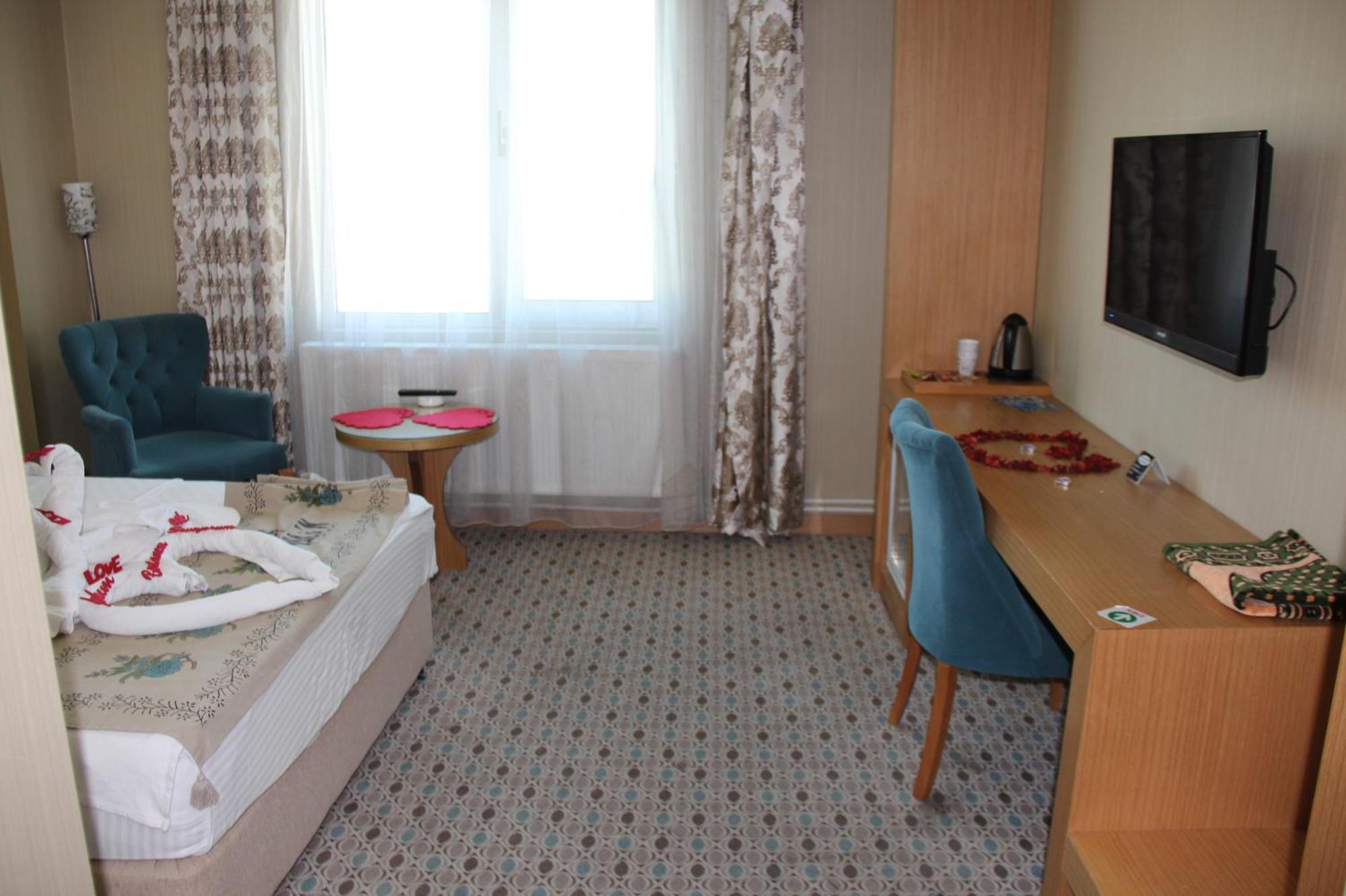 Grand Alin Otel Turhal Екстер'єр фото